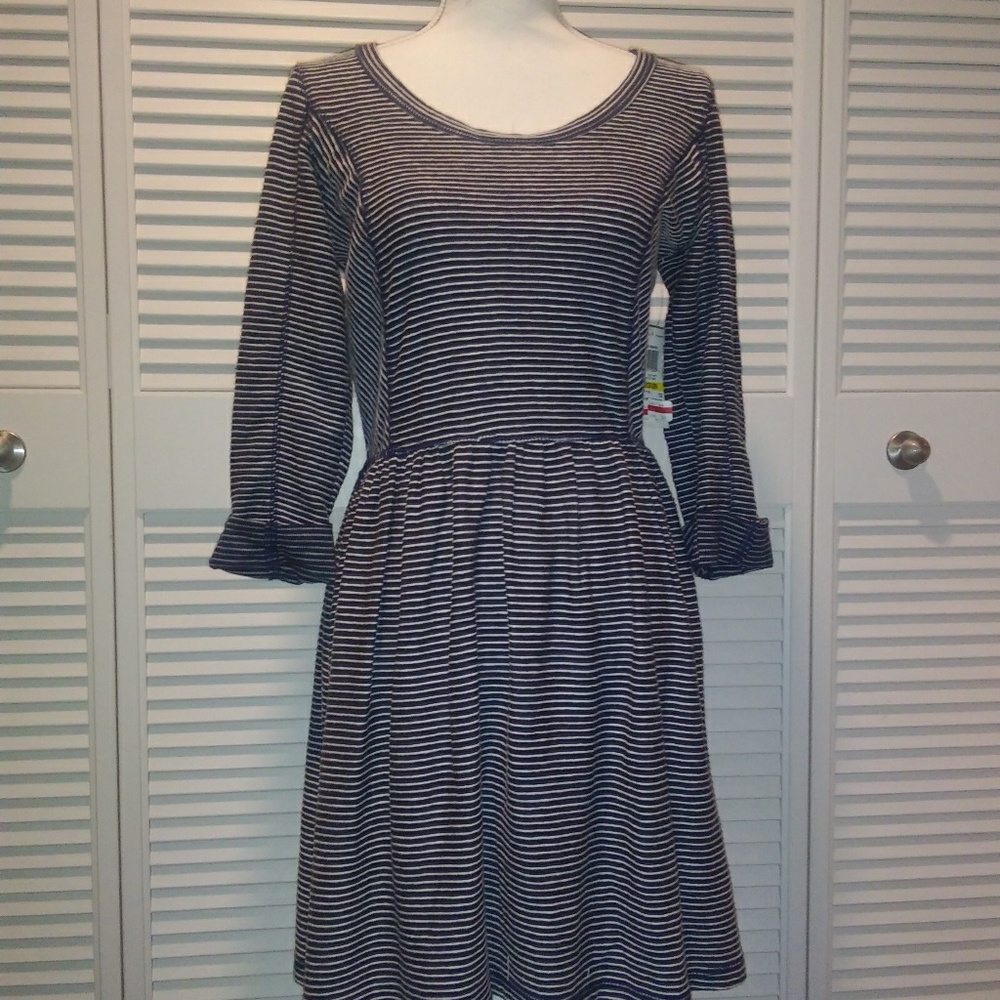 Long-sleeve Crop dress (NEW)